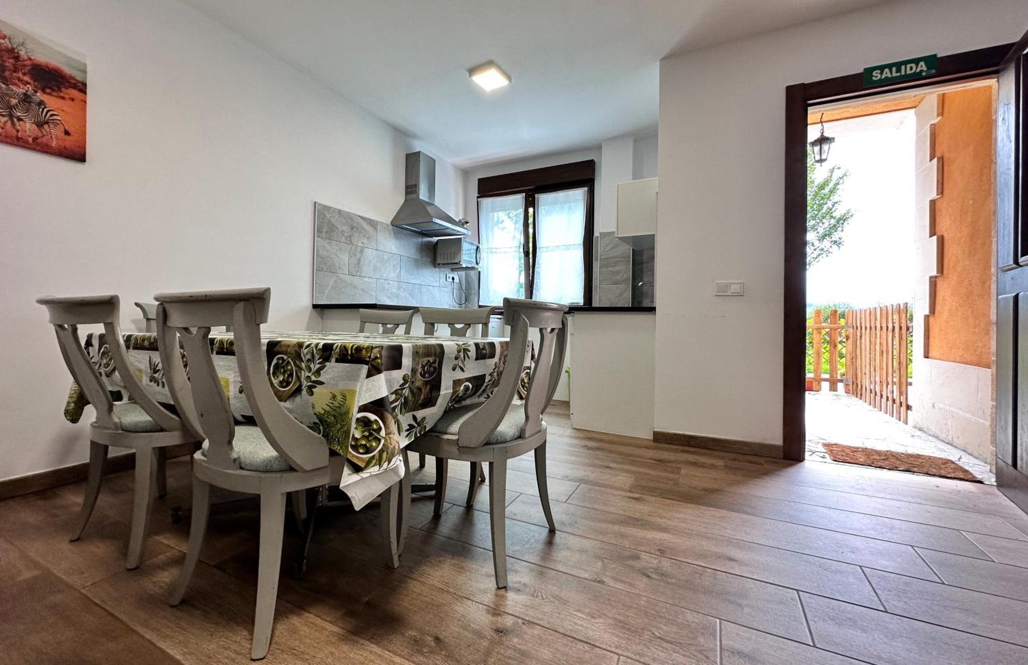 Apartamentos Rurales Sobremazas Eksteriør bilde