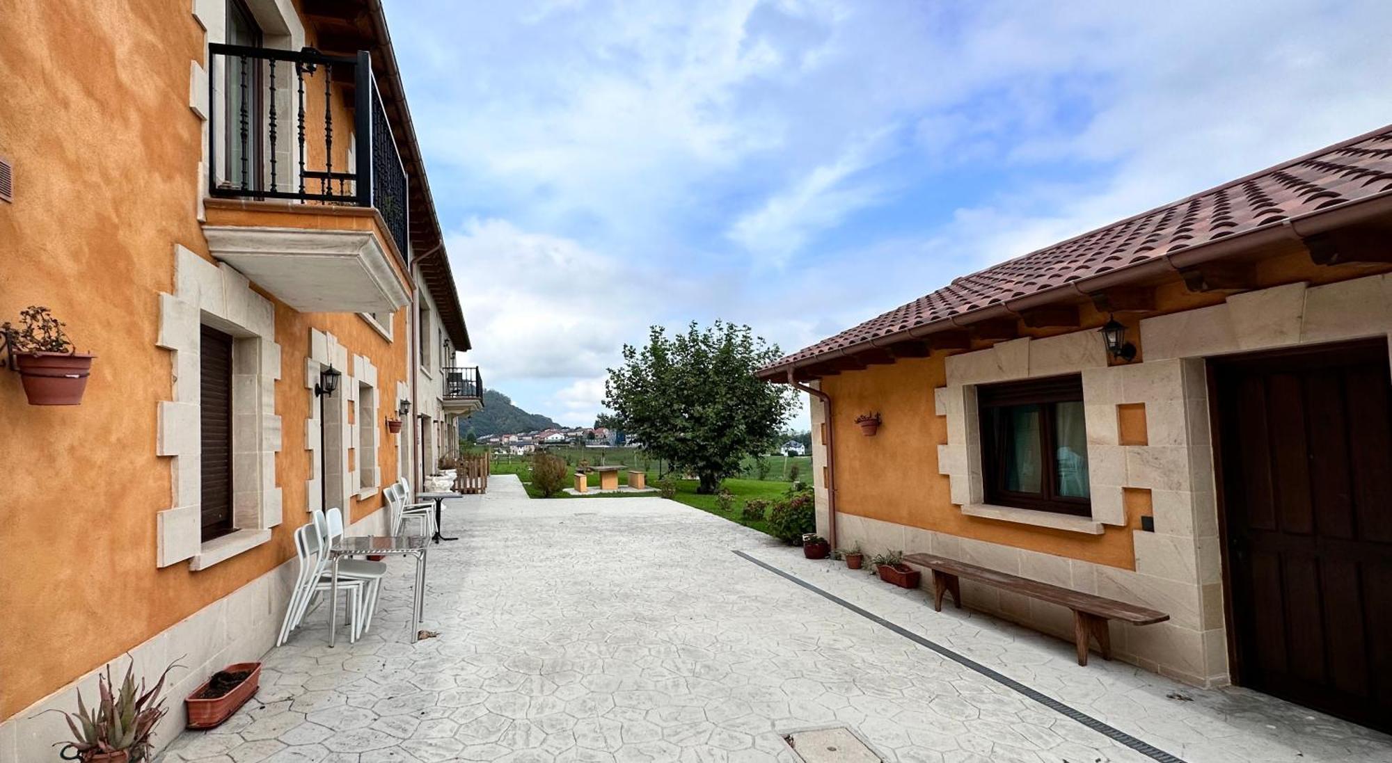 Apartamentos Rurales Sobremazas Eksteriør bilde